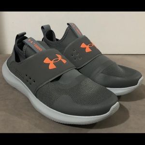 Under Armour Men’s Runplay Running Shoes